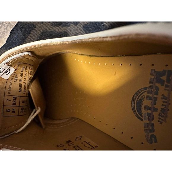 NEW Dr Martens white patent oxfords 26754 unisex Size 7